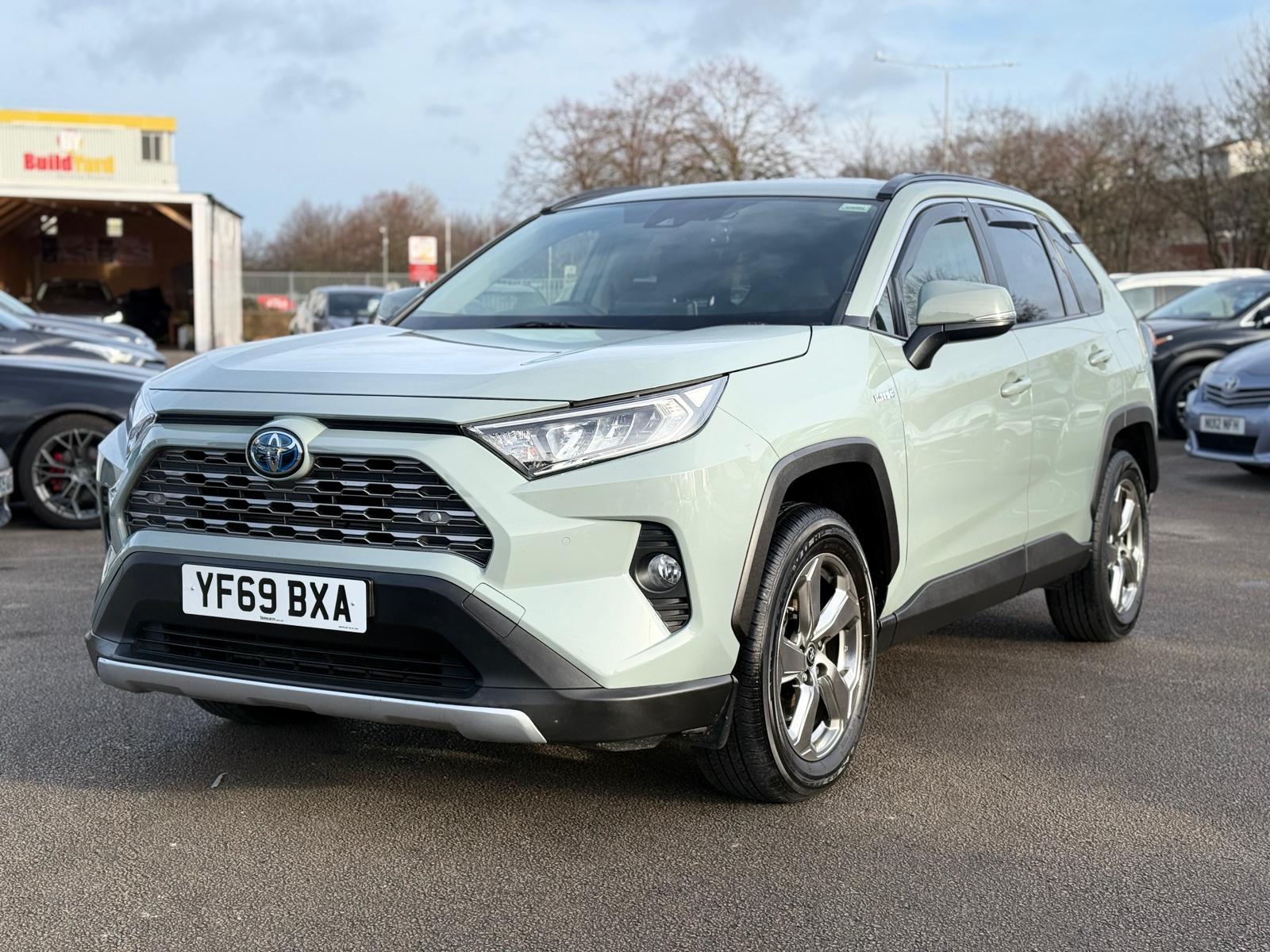 Toyota RAV4 Design 2019 Automatic Hybrid