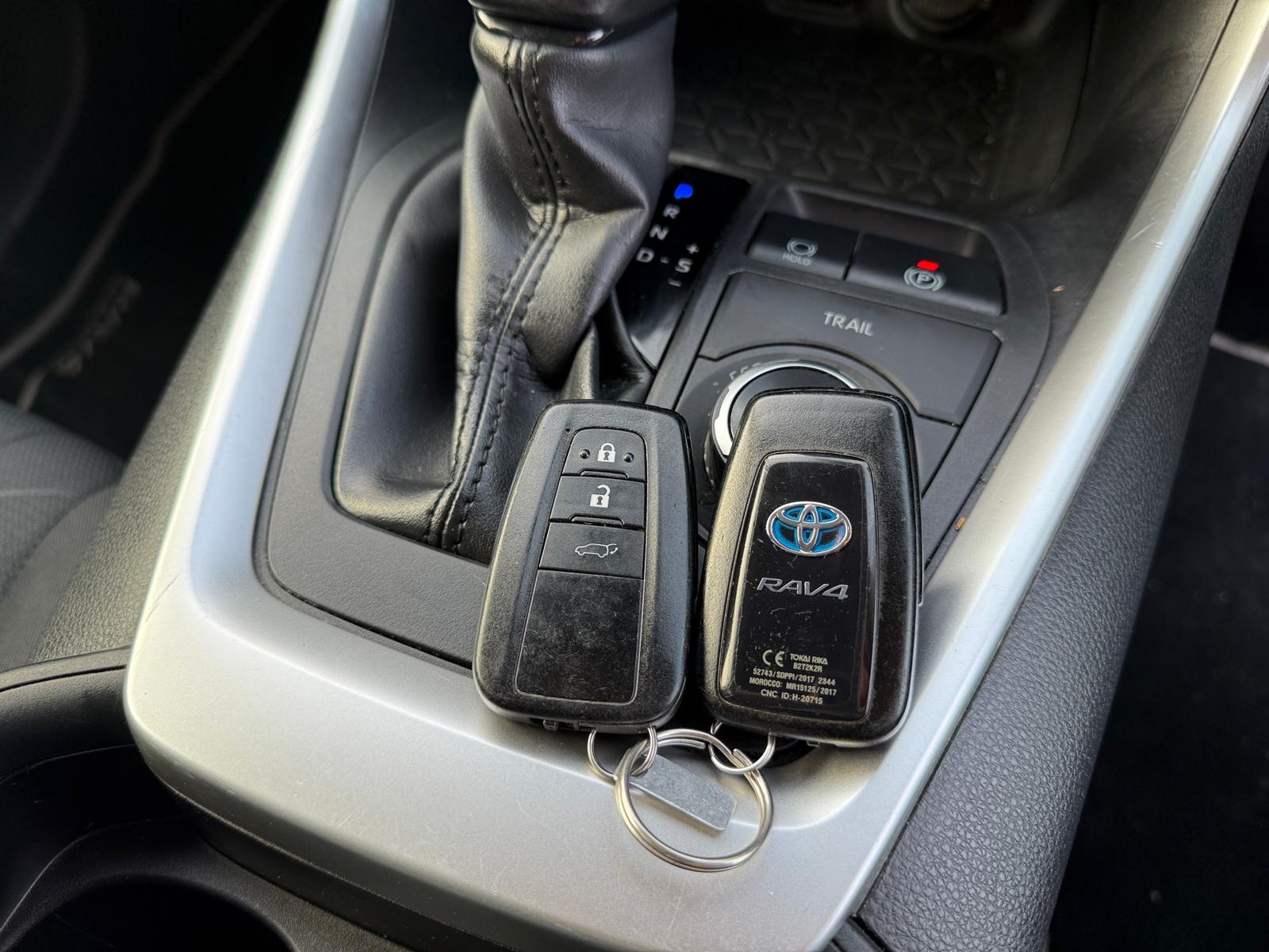 Toyota RAV4 Design 2019 Automatic Hybrid