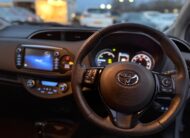 Toyota Yaris Icon Tech 2018 Hybrid Automatic
