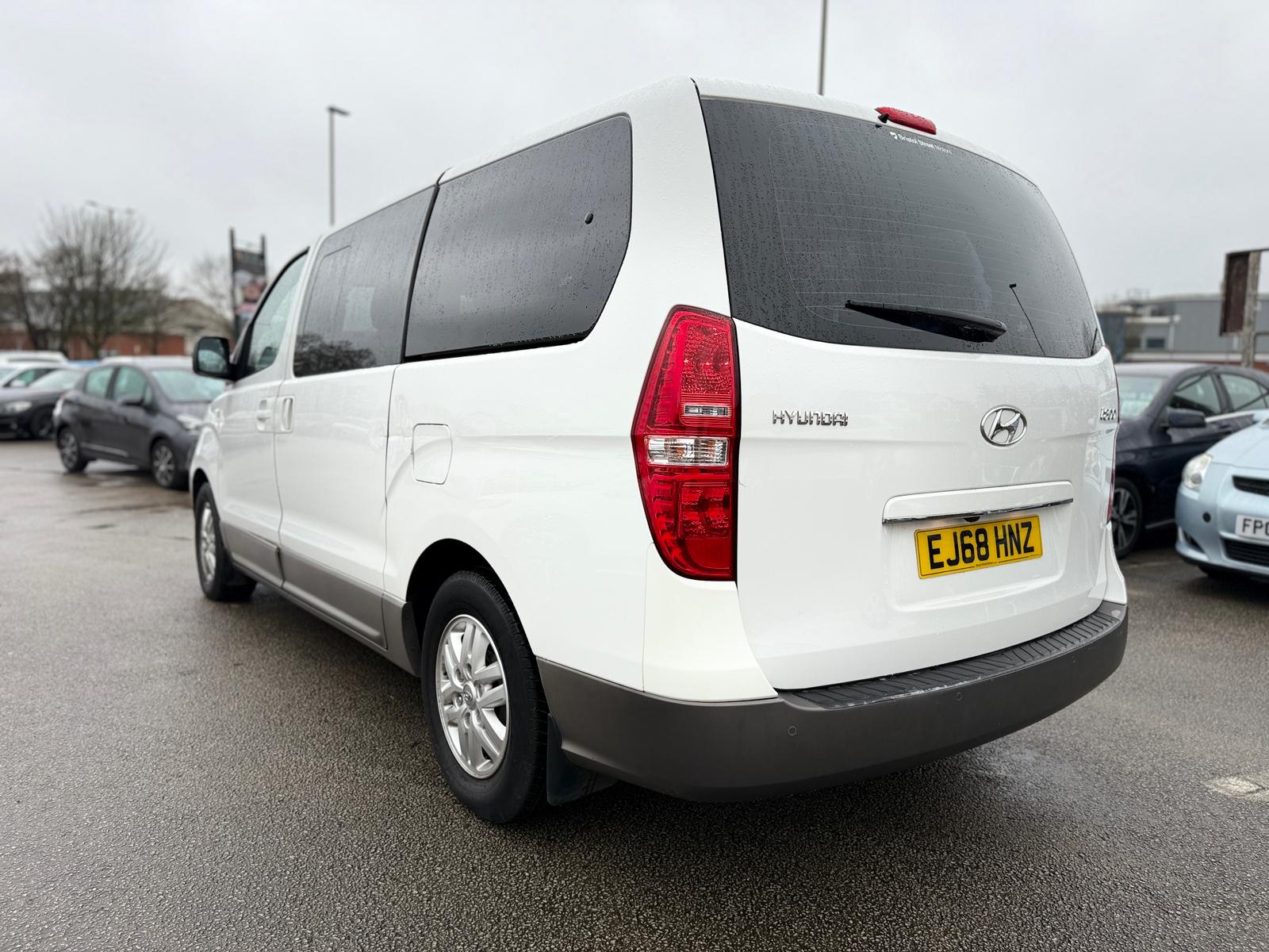 Hyundai i800 SE Nav 2018 2.5 CRDi SE Nav MPV 5dr Automatic