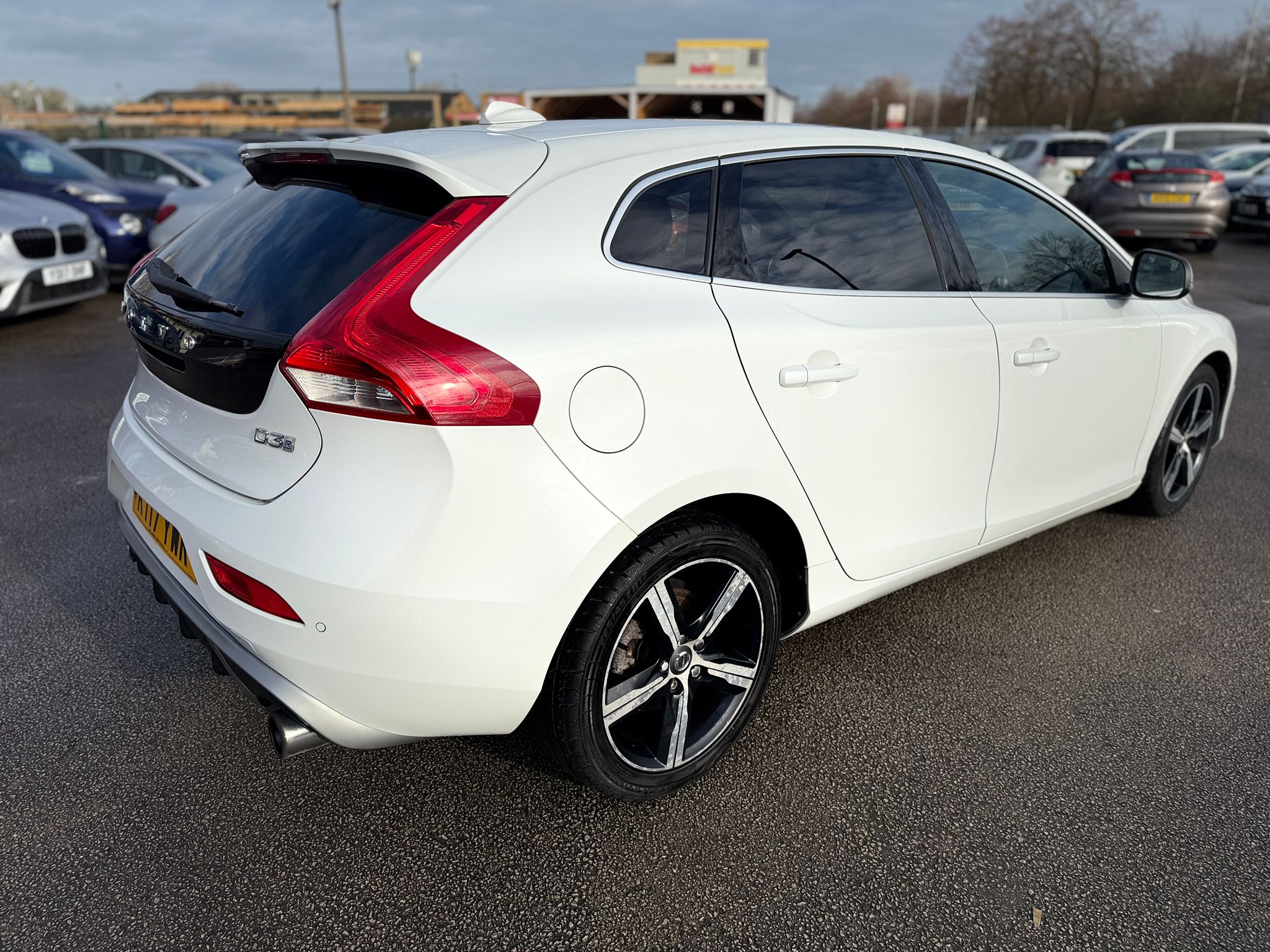 Volvo V40 R-Design Nav Plus 2017