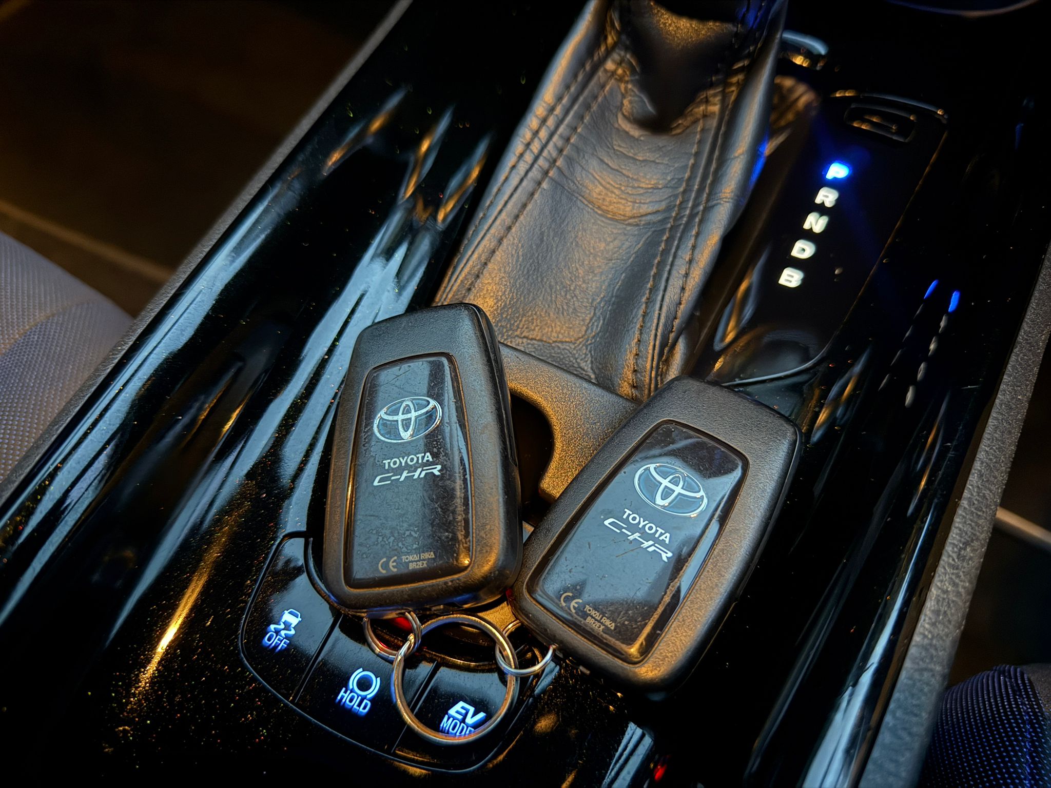 Toyota C-HR Dynamic 2017 Hybrid Automatic