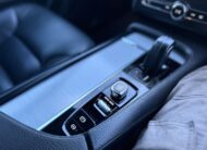 Volvo XC90 Momentum 2021 2.0 T8 11.6kWh Momentum Automatic