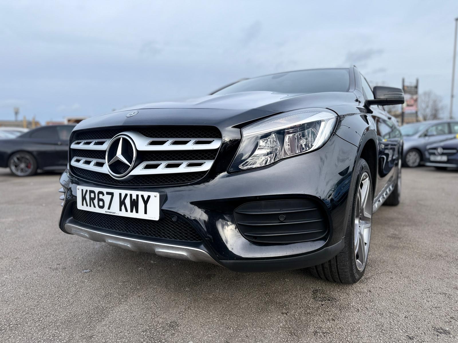 Mercedes-Benz GLA AMG Line (2017) Automatic