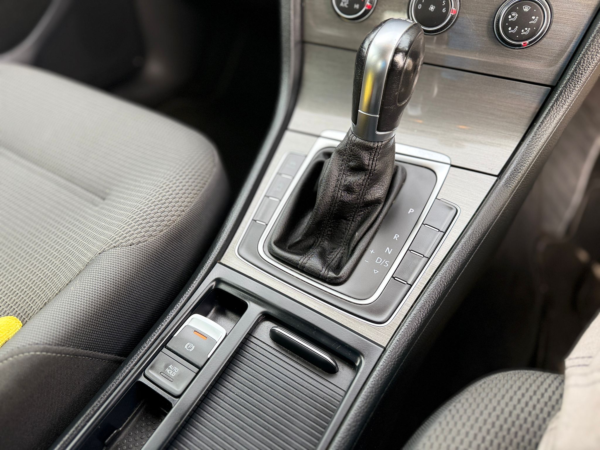 Volkswagen Golf SE 2013 Automatic