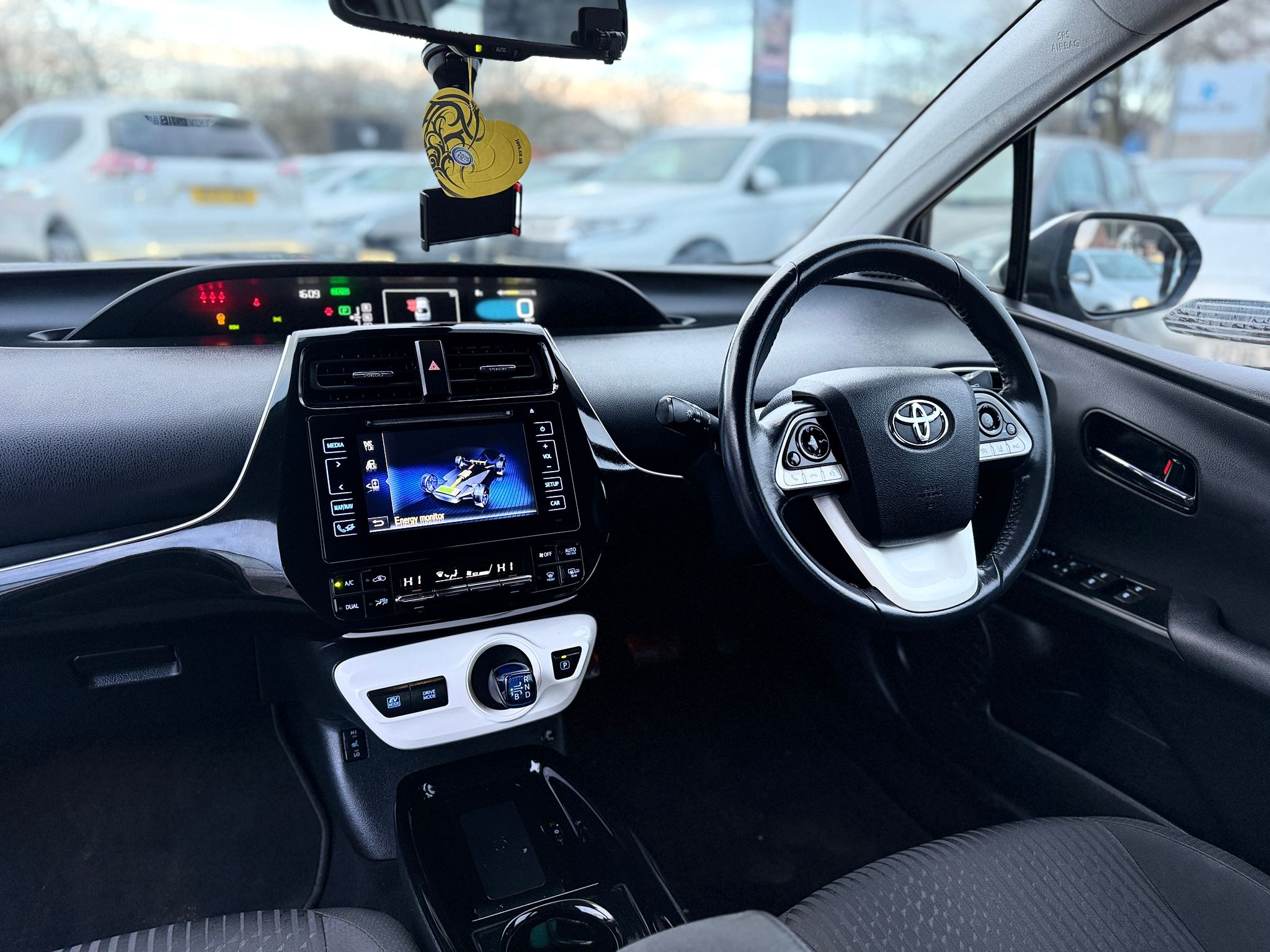 Toyota Prius Business Edition 2017 Hybrid Automatic