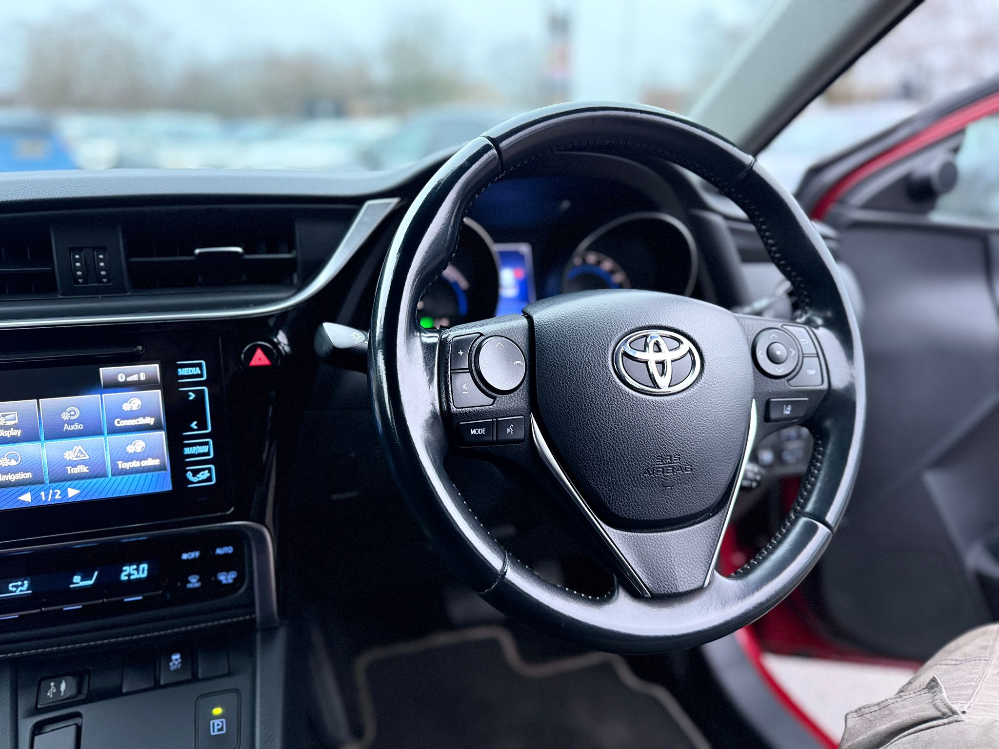Toyota Auris Design 2018 Hybrid Automatic