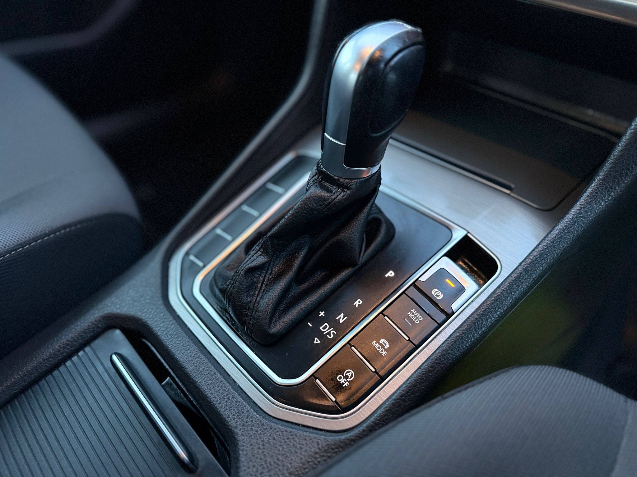 Volkswagen Golf SVSE 2015 Automatic