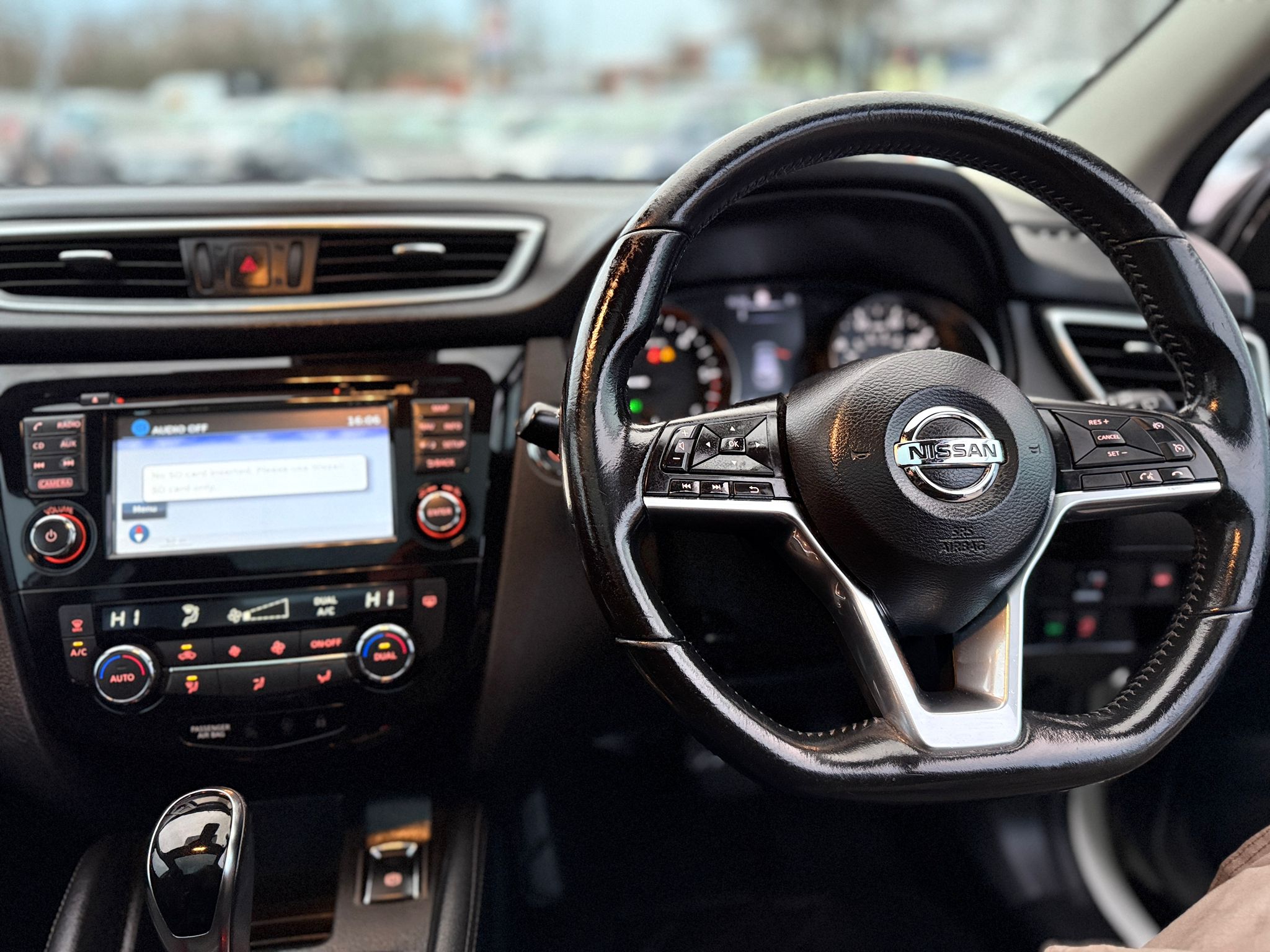 Nissan Qashqai N-Connecta 2018 1.6 dCi Diesel Automatic