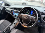 Toyota Auris Business Edition 2017 Hybrid Automatic