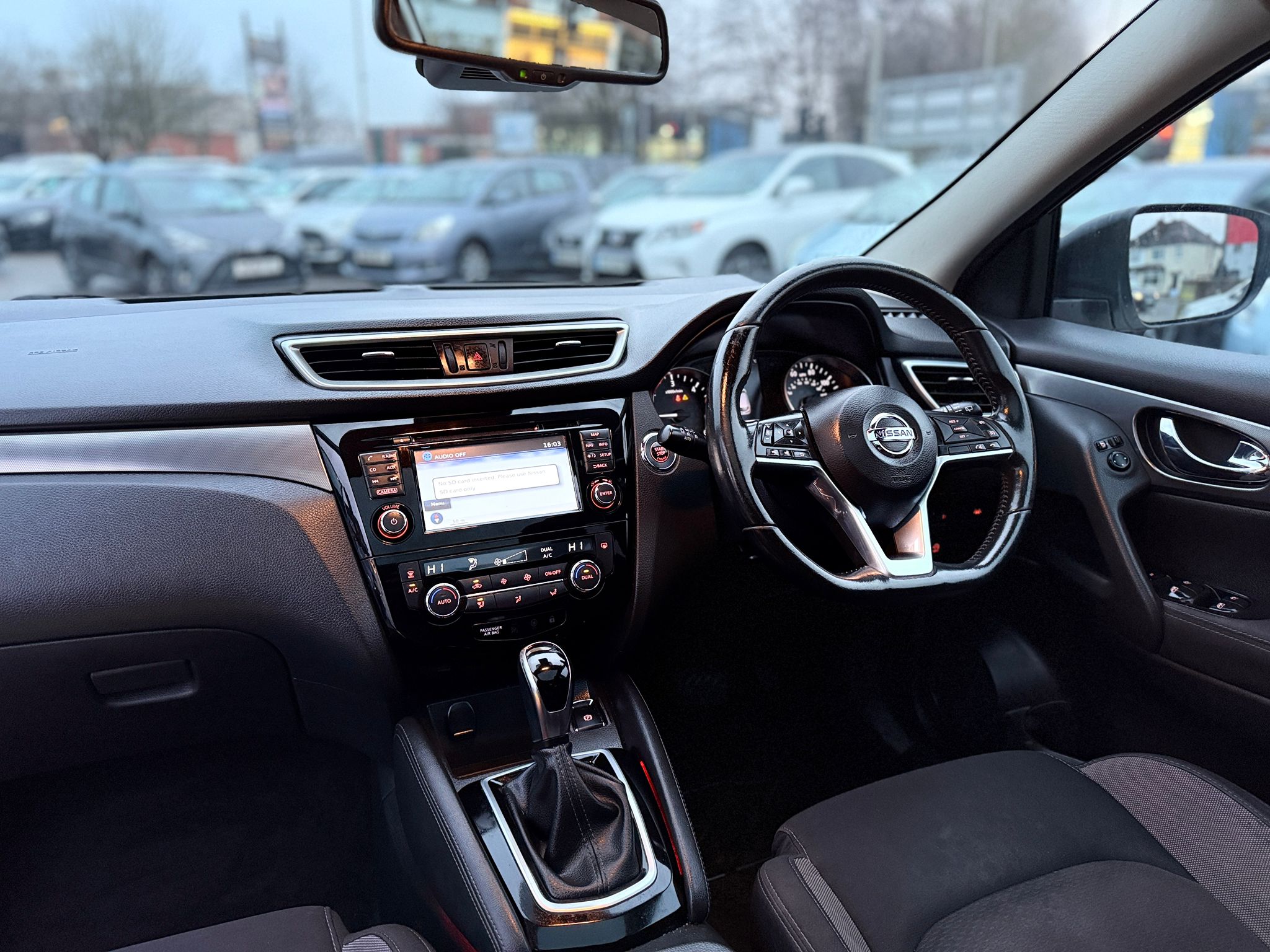 Nissan Qashqai N-Connecta 2018 1.6 dCi Diesel Automatic