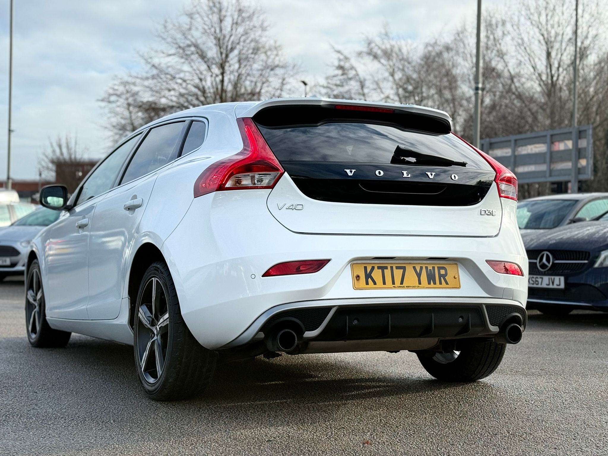 Volvo V40 R-Design Nav Plus 2017