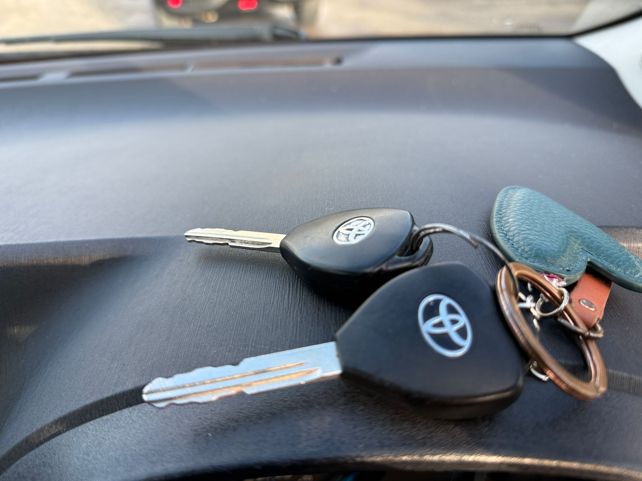 Toyota Yaris Active 2014 Hybrid Automatic