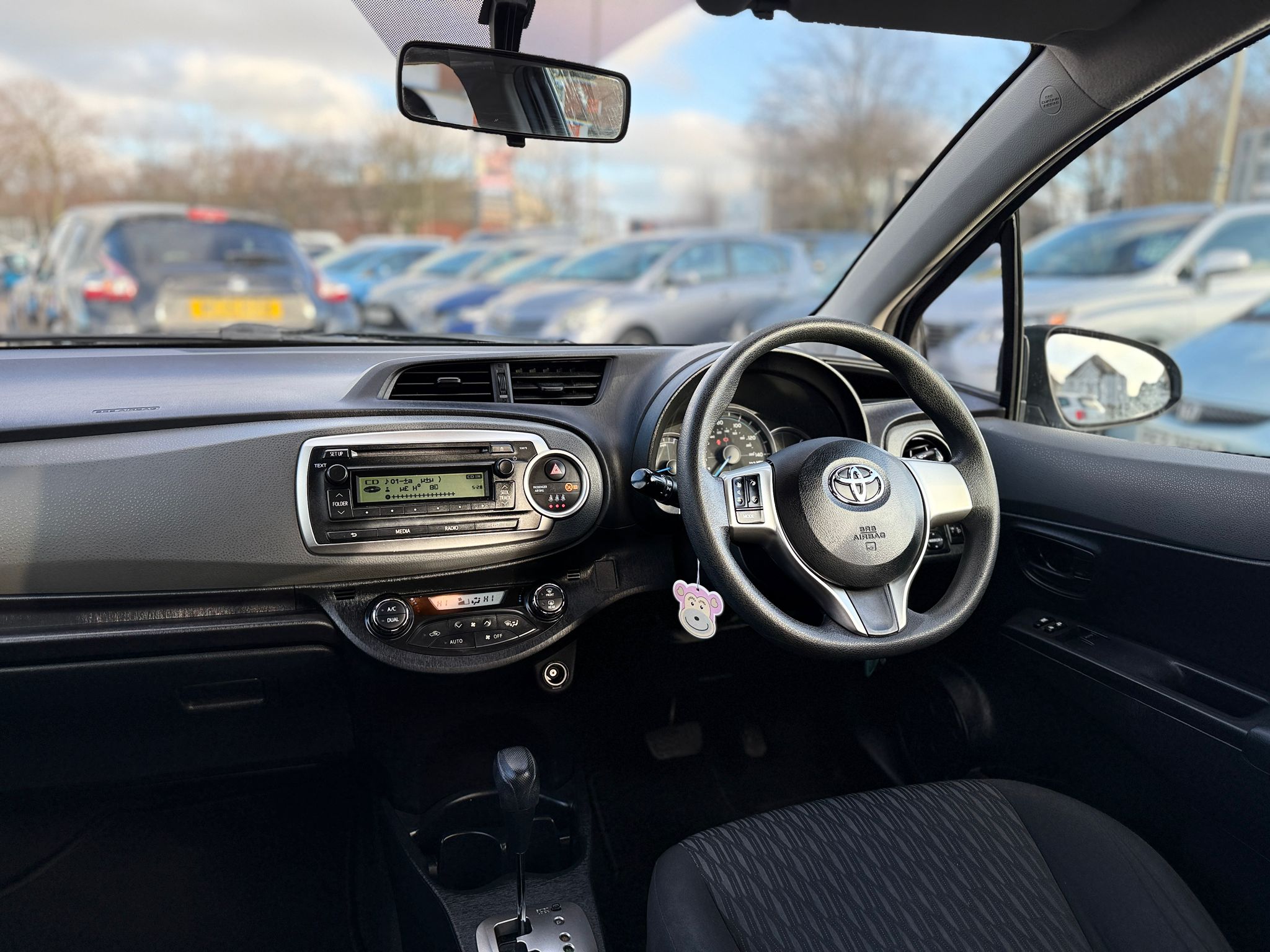 Toyota Yaris Active 2014 Hybrid Automatic