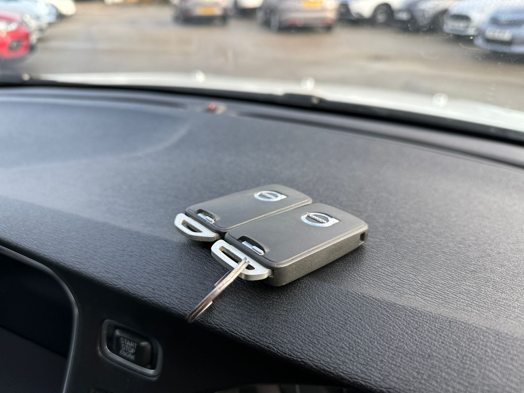 Volvo V40 R-Design Nav Plus 2017