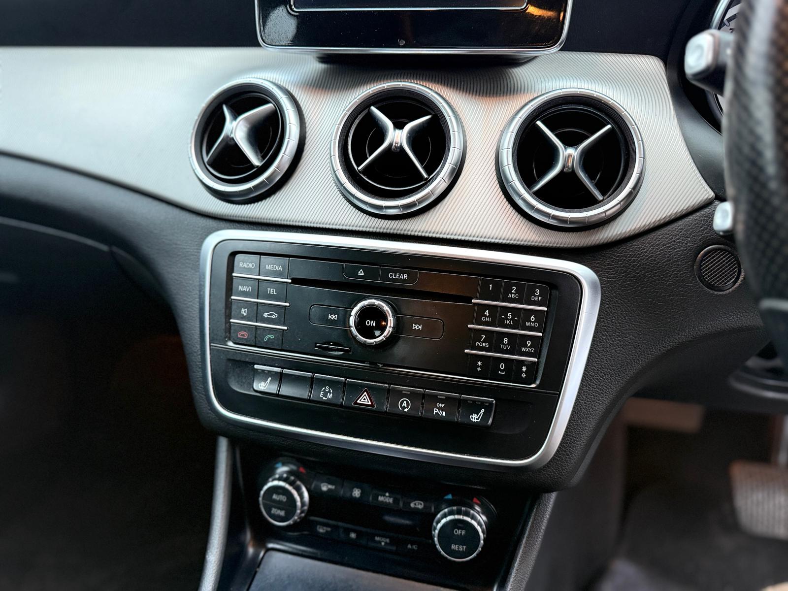 Mercedes-Benz CLA Sport 2015 2.1 CLA200 CDI Sport Automatic