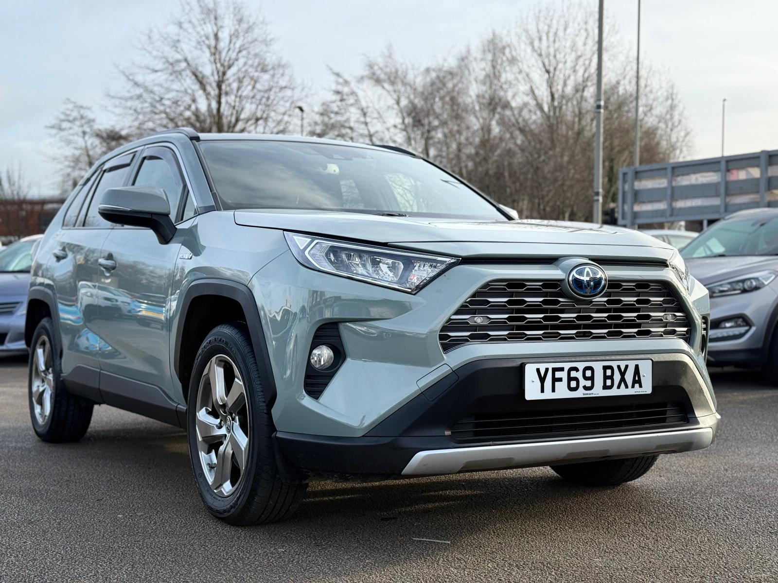Toyota RAV4 Design 2019 Automatic Hybrid