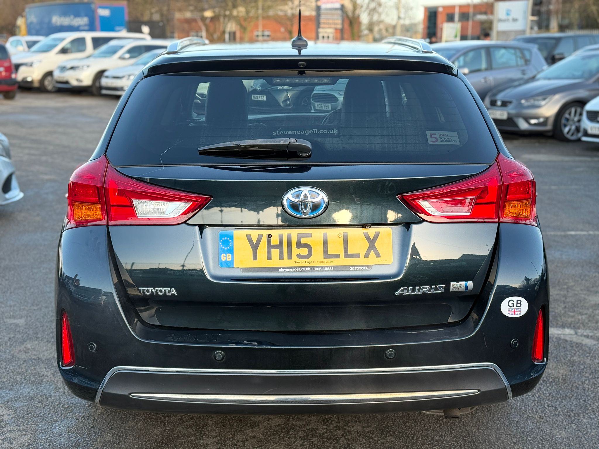 Toyota Auris Excel 2015 Hybrid Automatic