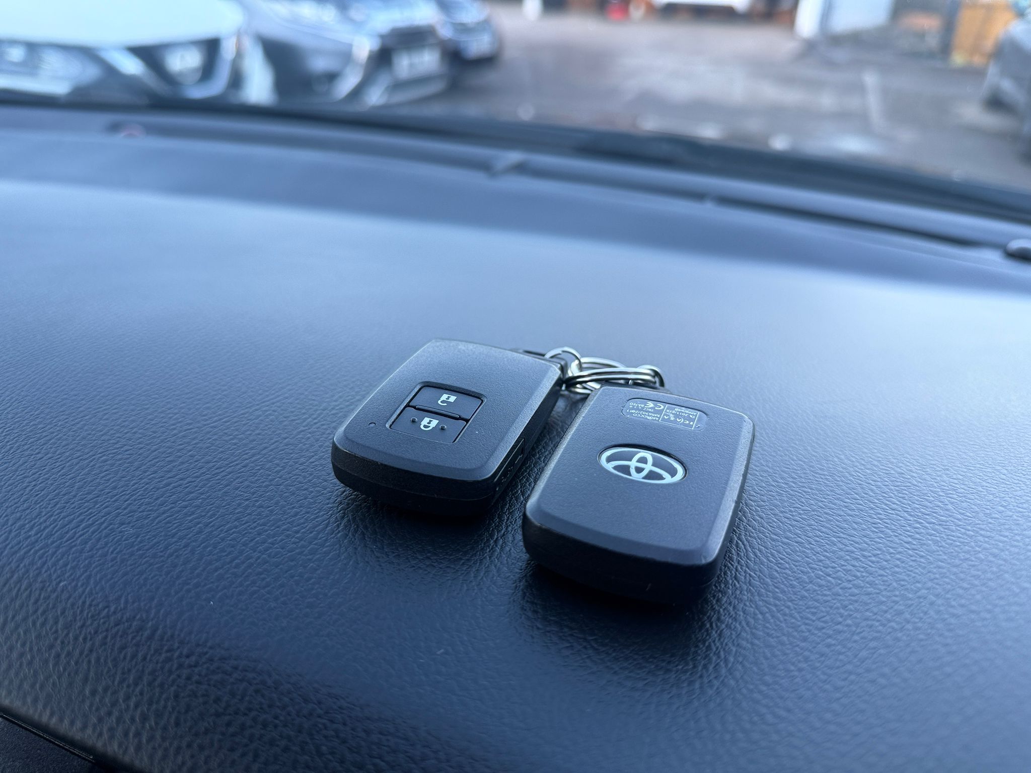 Toyota Auris Excel 2015 Hybrid Automatic