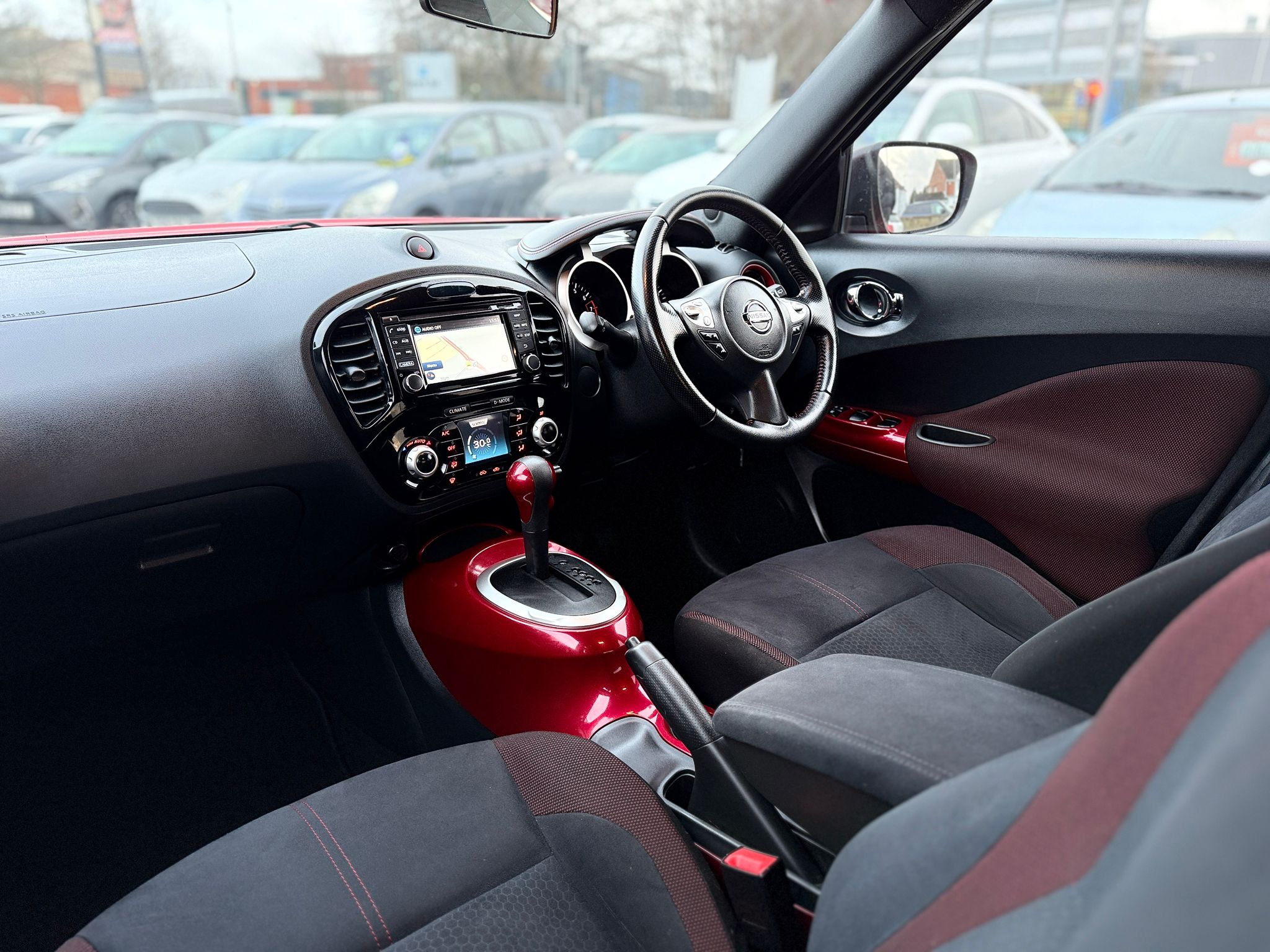 Nissan Juke Acenta Premium 2015 1.6 Petrol Automatic