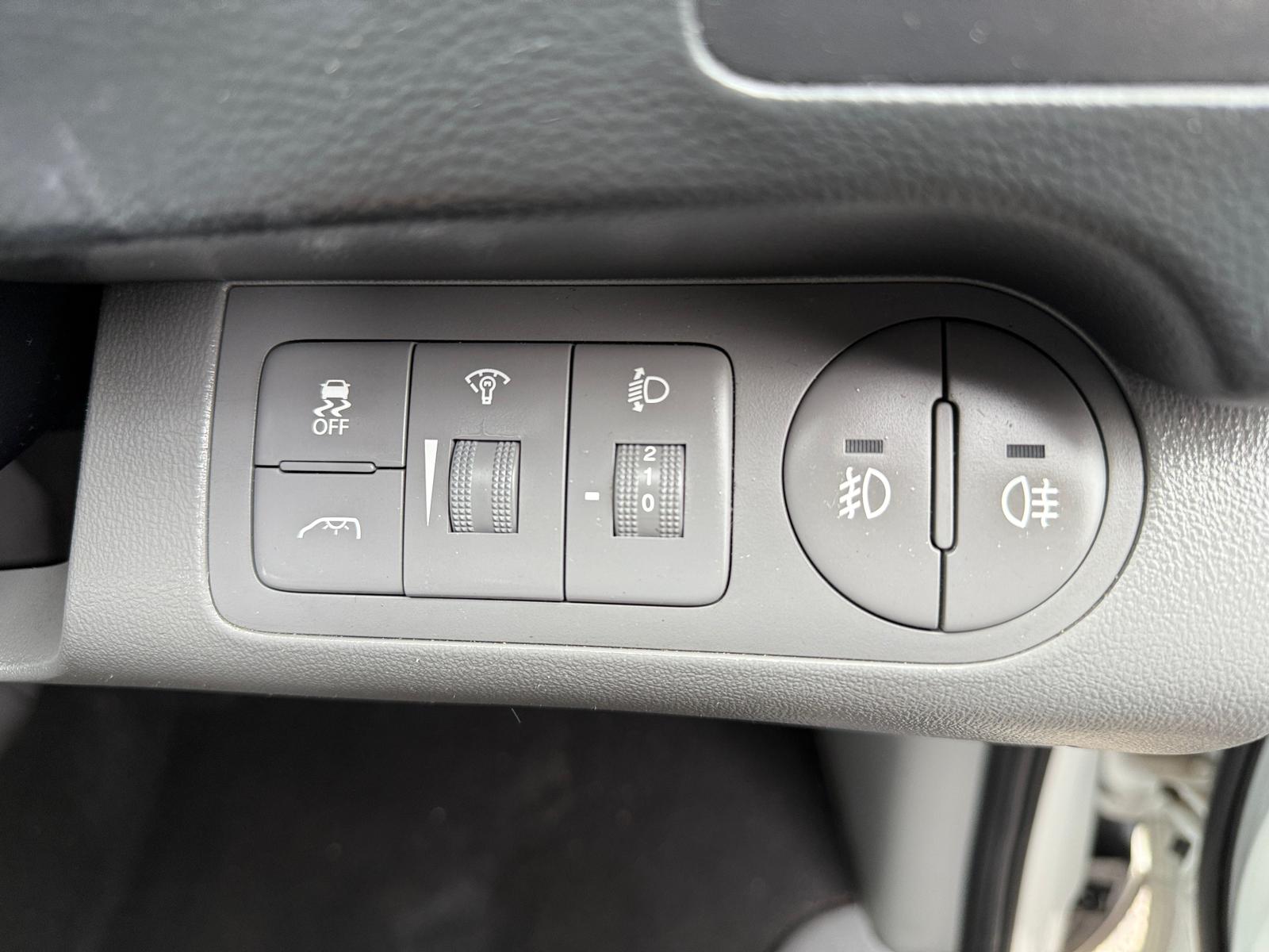 Hyundai i800 SE Nav 2018 2.5 CRDi SE Nav MPV 5dr Automatic