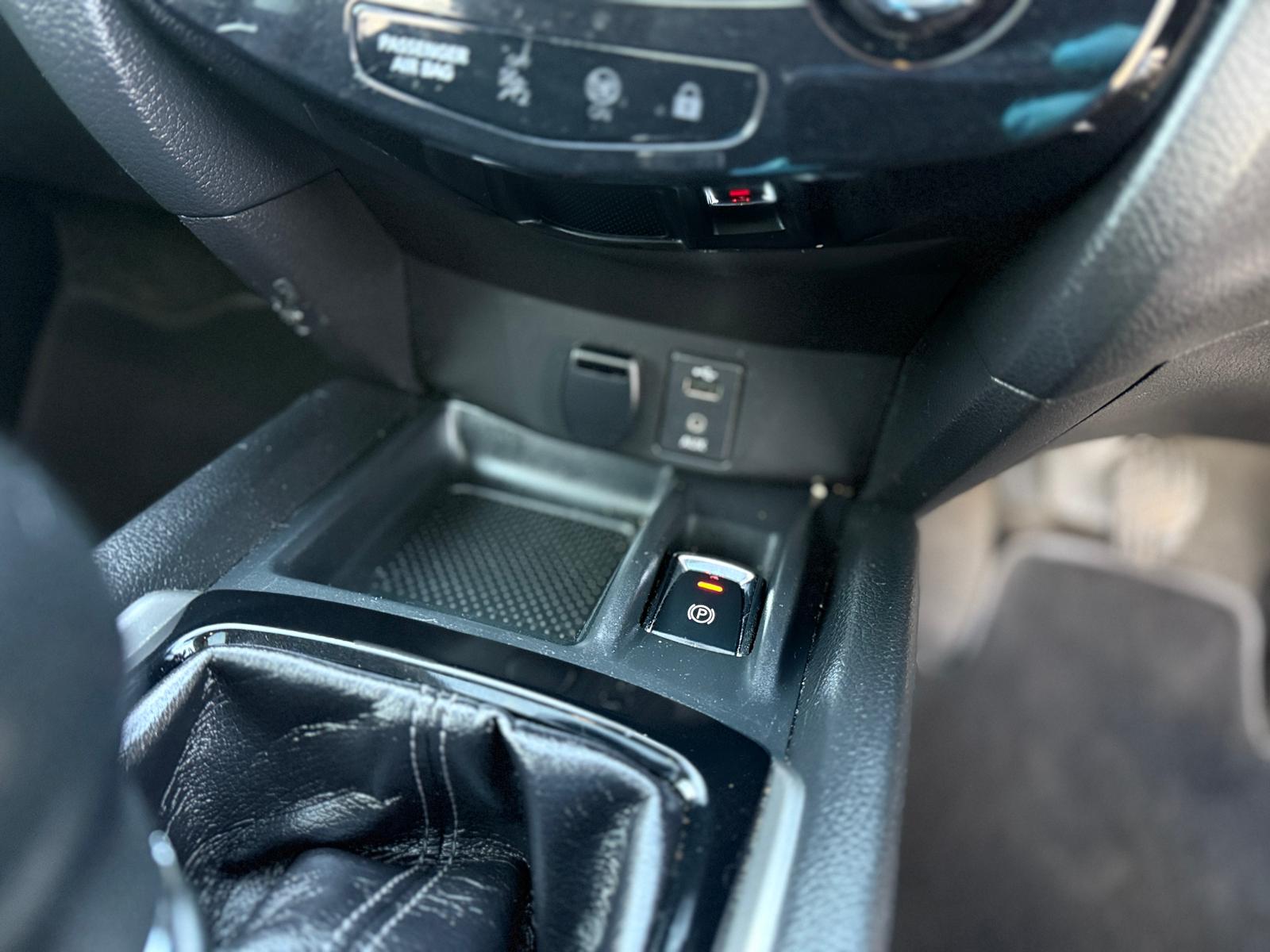 Nissan X-Trail N-TEC 2015