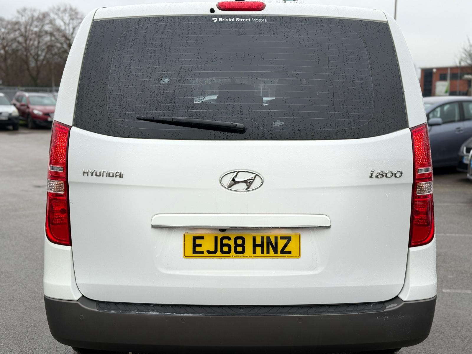 Hyundai i800 SE Nav 2018 2.5 CRDi SE Nav MPV 5dr Automatic