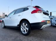 Volvo V40 Cross Country Lux Nav 2015