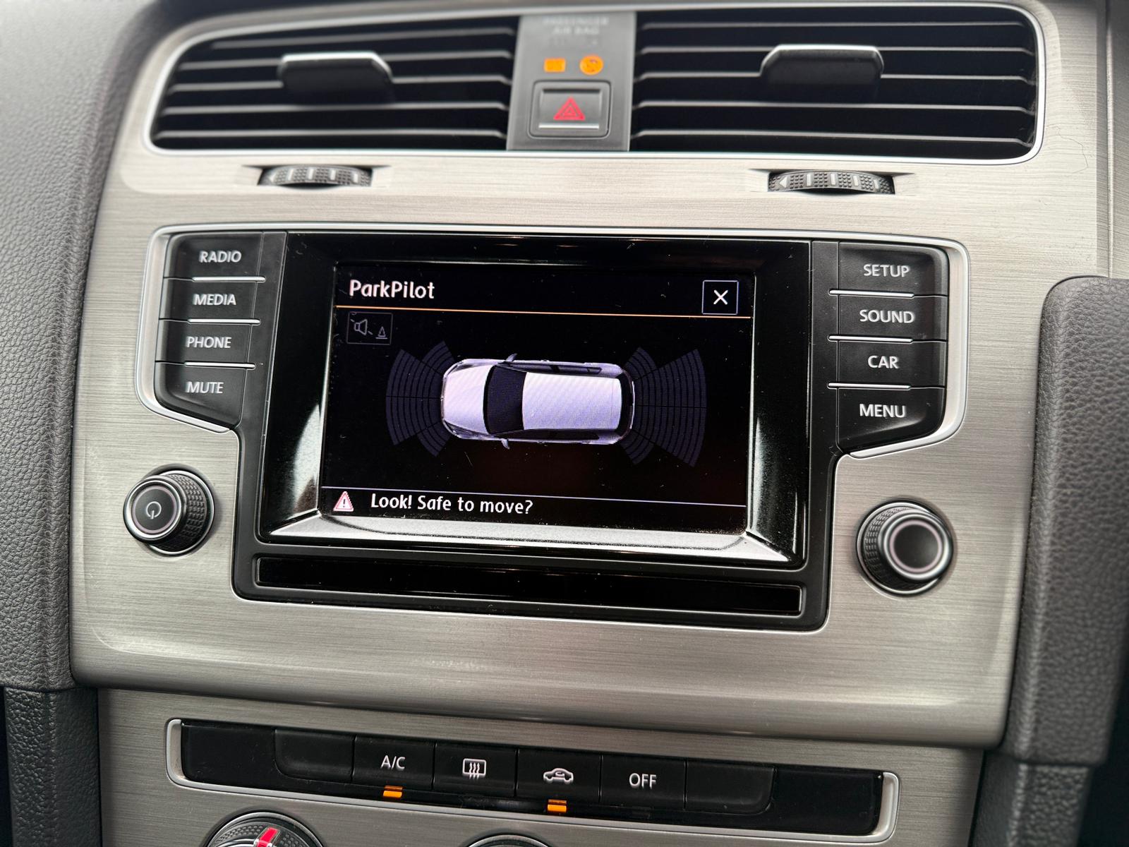 Volkswagen Golf Match 2014 Automatic