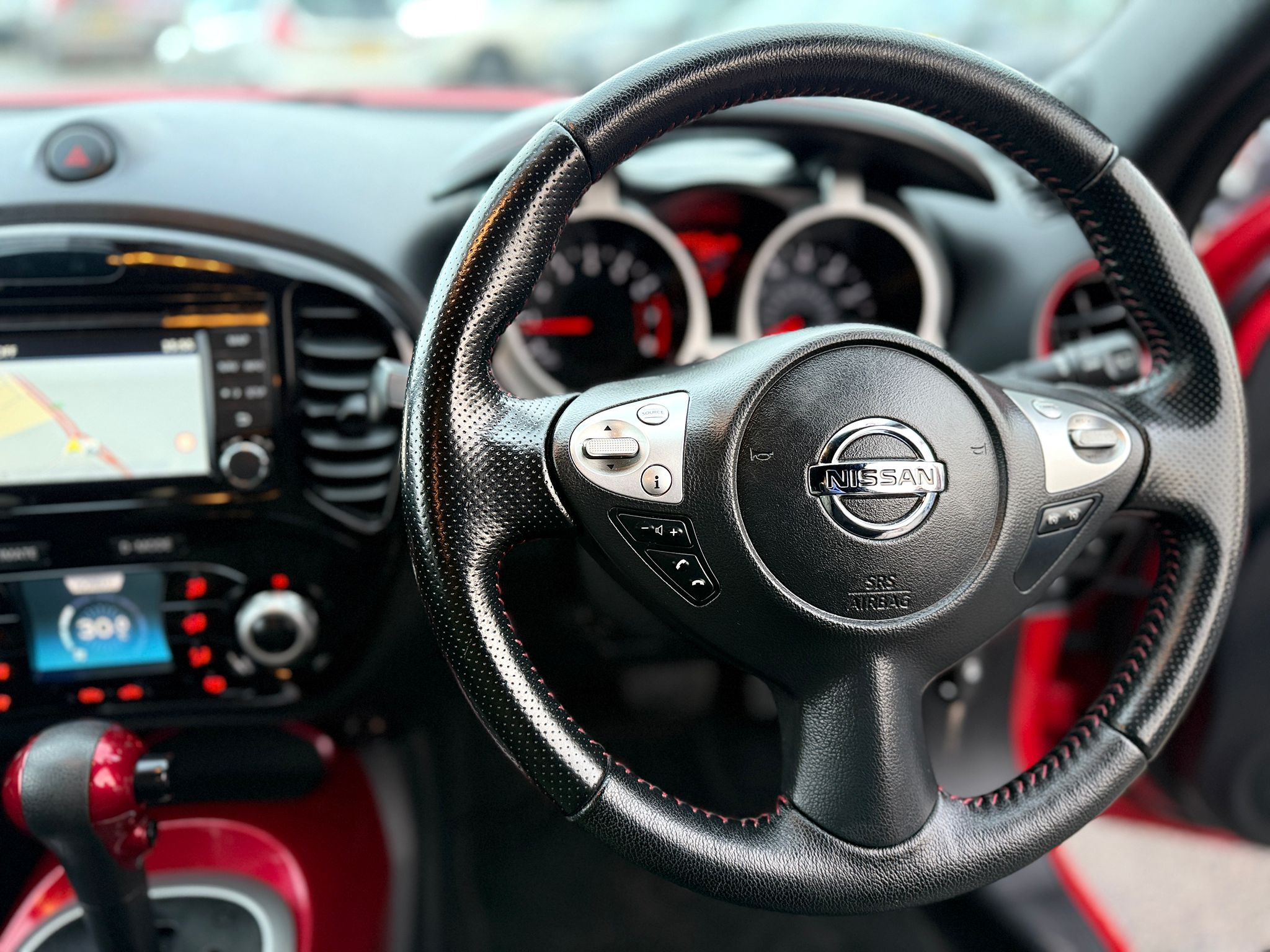 Nissan Juke Acenta Premium 2015 1.6 Petrol Automatic