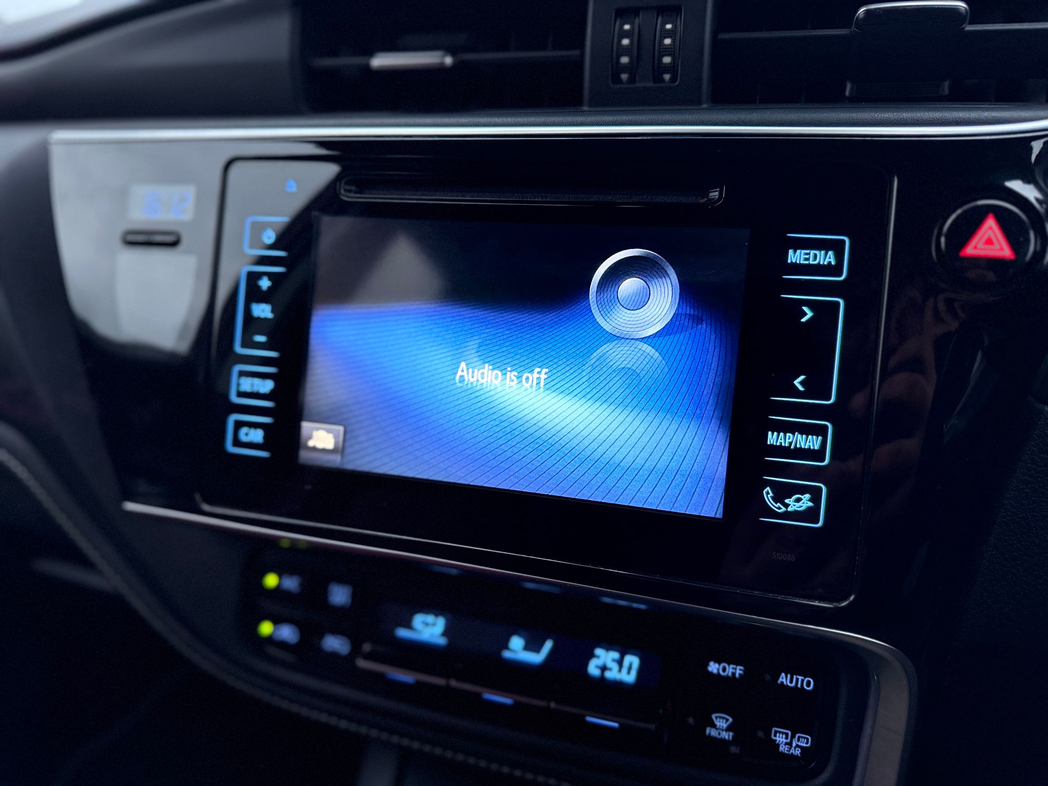 Toyota Auris Design 2018 Hybrid Automatic