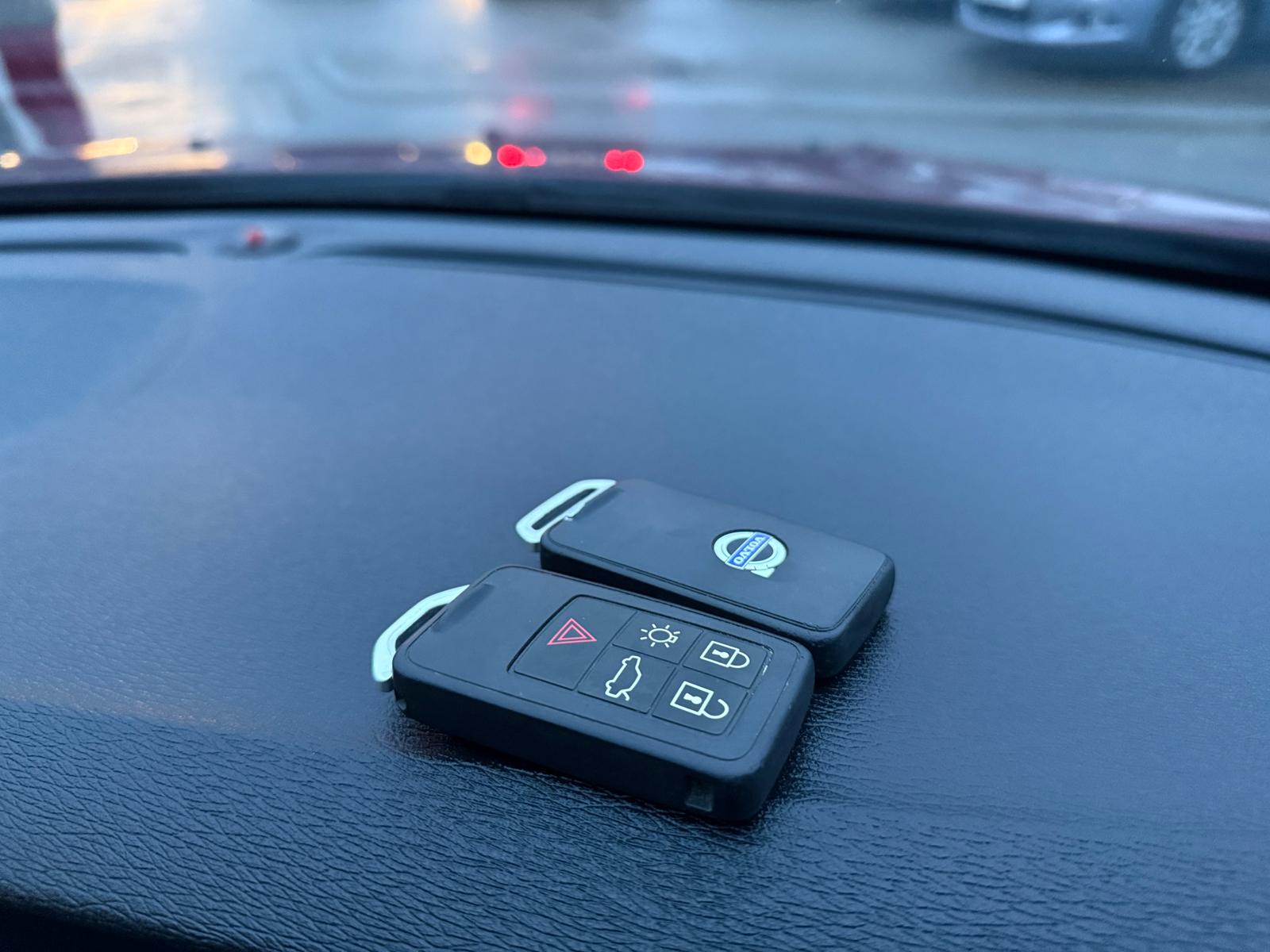 Volvo V40 Cross Country Lux 2014 1.6 D2 Lux Automatic