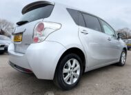 Toyota Verso Icon 2015