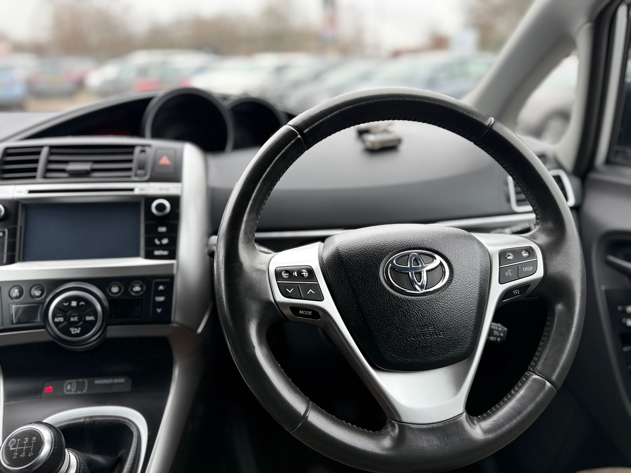 Toyota Verso Icon 2015