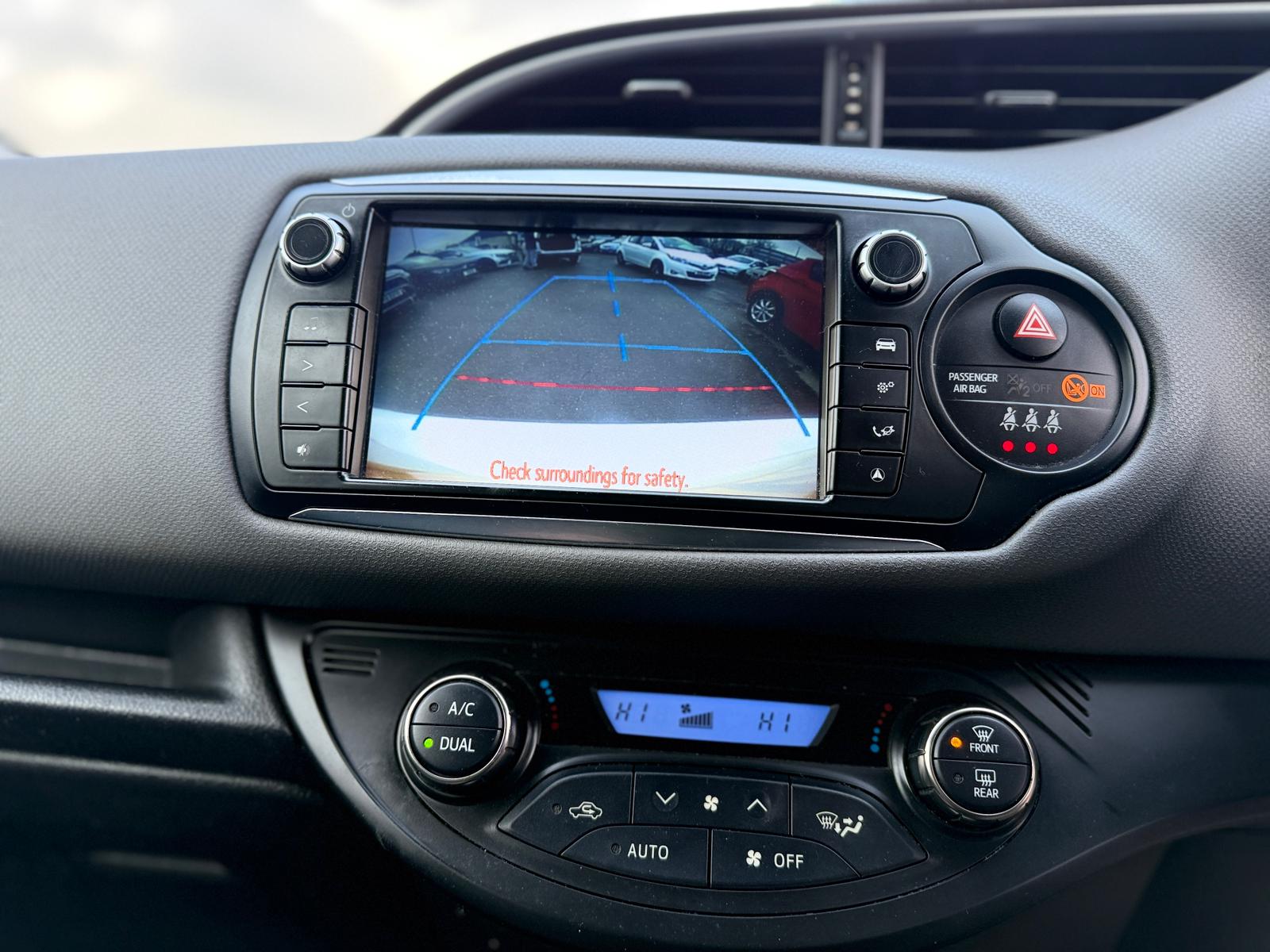 Toyota Yaris Icon 2016 Hybrid Automatic