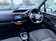 Toyota Yaris Design 2018 Hybrid Automatic