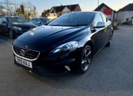 Volvo V40 R-Design Lux 2015 2.0 D2 R-Design Lux Automatic