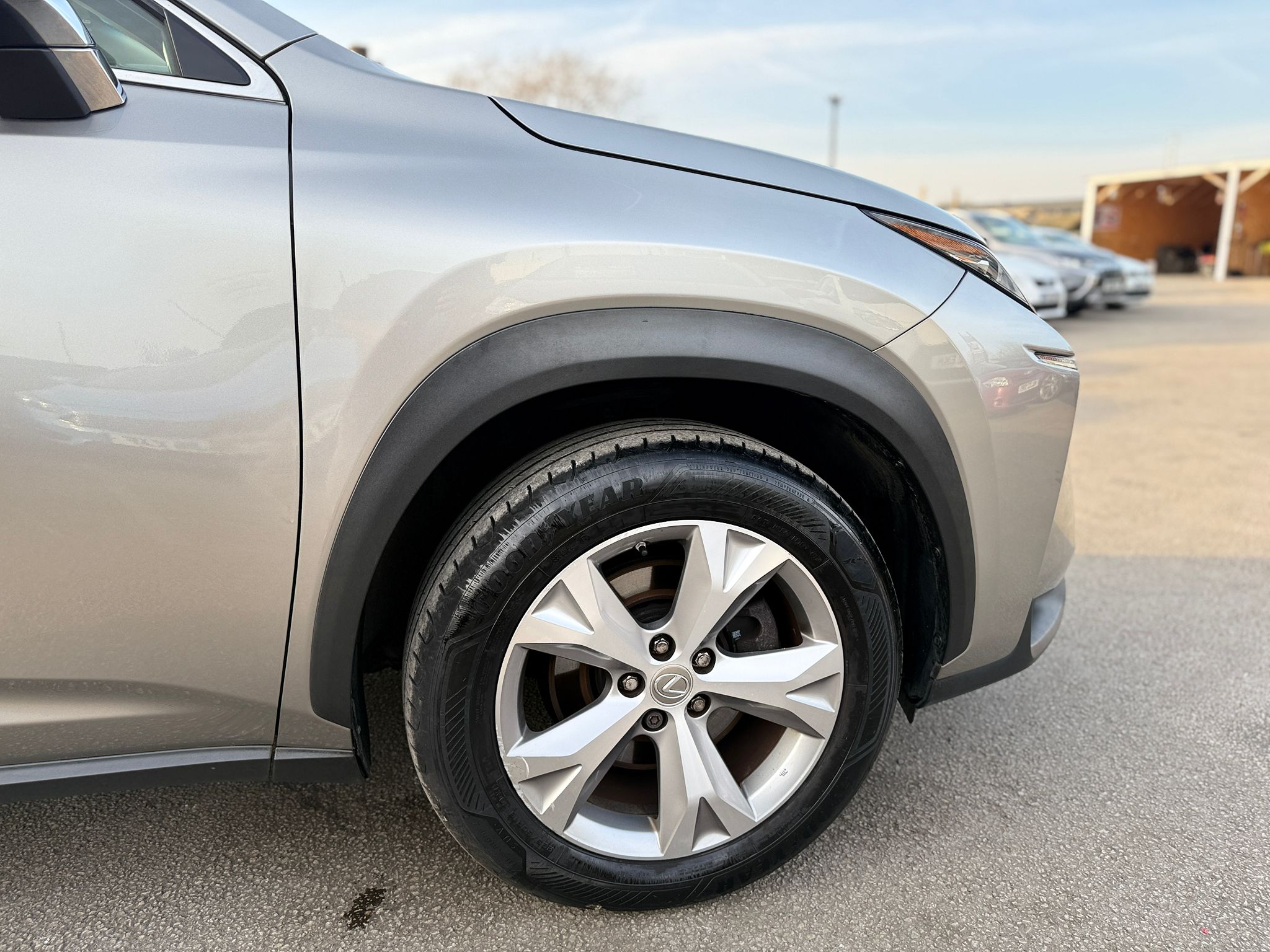 Lexus NX Premier 2016 2.5 300h Premier SUV 5dr Petrol Hybrid E-CVT 4WD Automatic