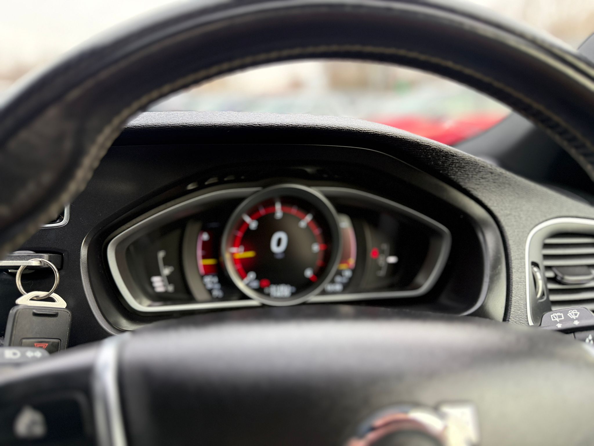 Volvo V40 R-Design Nav 2016 2.0 D2 Diesel Car