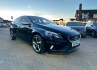 Volvo V40 R-Design Lux 2015 2.0 D2 R-Design Lux Automatic