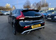 Volvo V40 R-Design Lux 2015 2.0 D2 R-Design Lux Automatic