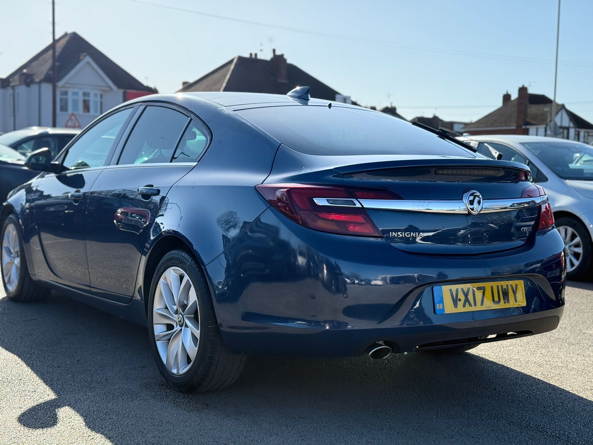 Vauxhall Insignia SRi Nav 2017 2.0 CDTi SRi Nav Hatchback Automatic