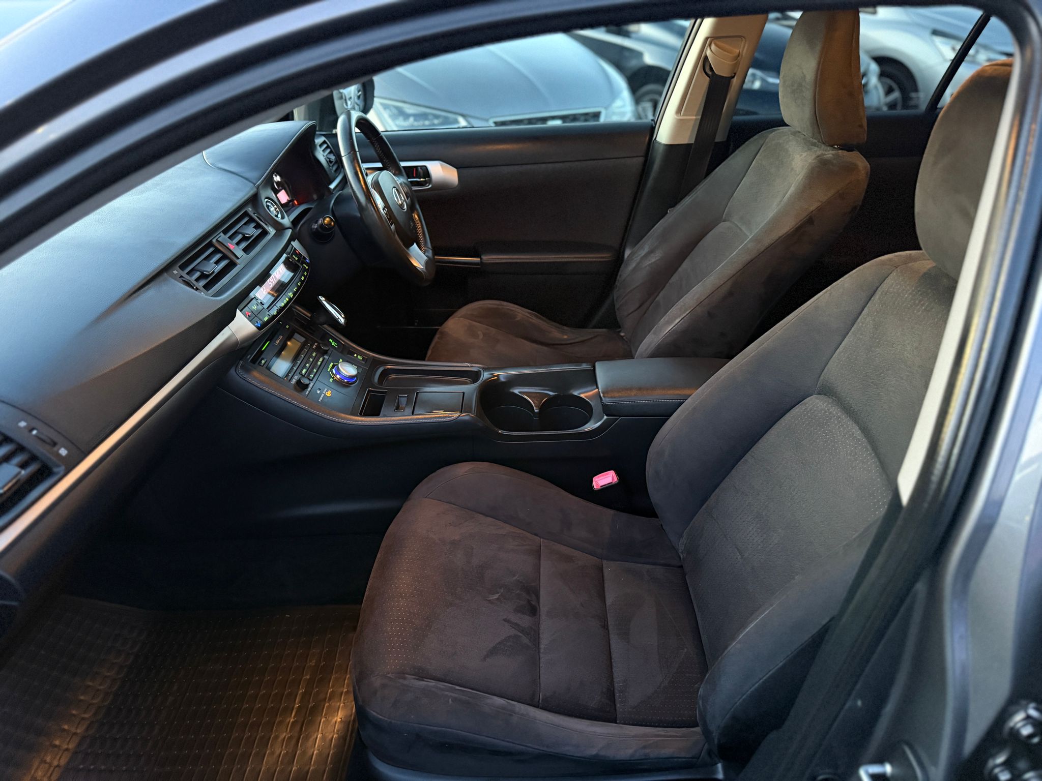 Lexus CT SE-I 2012 1.8 200h SE-I Hatchback Hybrid Automatic