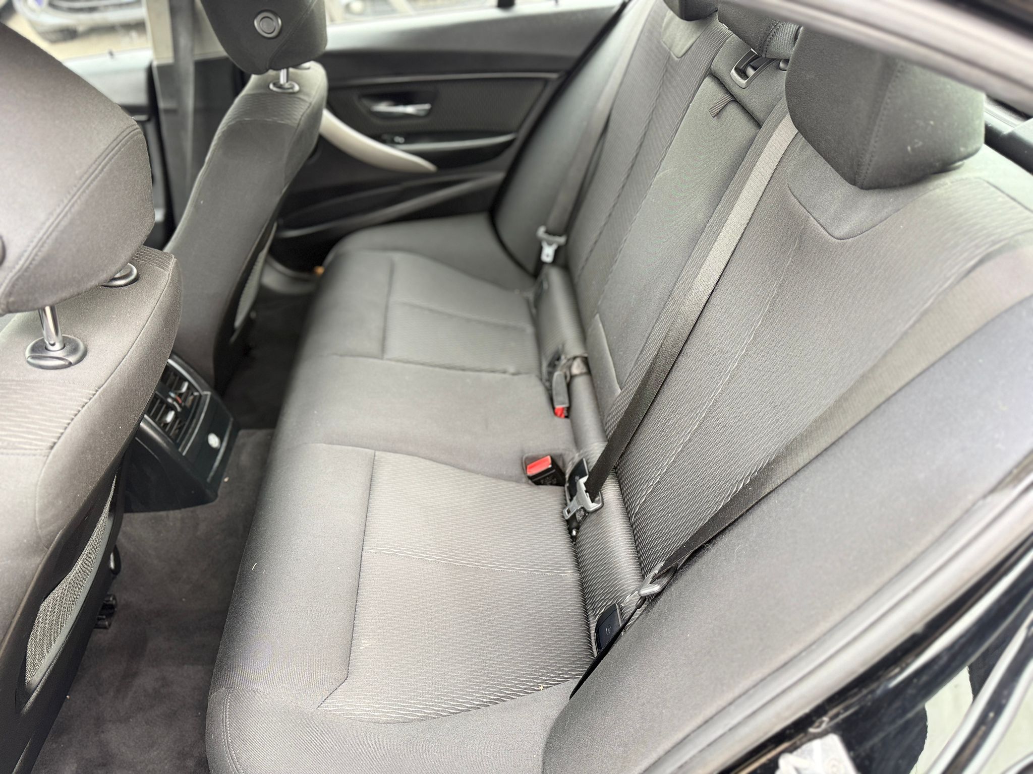 BMW 3 Series SE 2017 2.0 330e Automatic