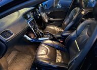 Volvo V40 R-Design Lux 2015 2.0 D2 R-Design Lux Automatic