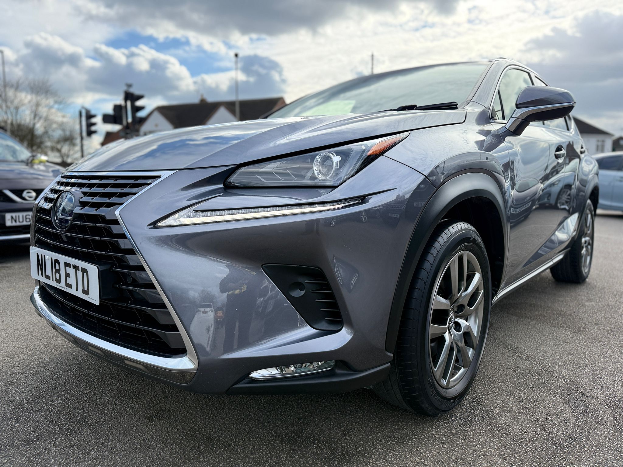 Lexus NX300H Luxury 2018 2.5 300h Luxury SUV 5dr Petrol Hybrid E-CVT 4WD Automatic