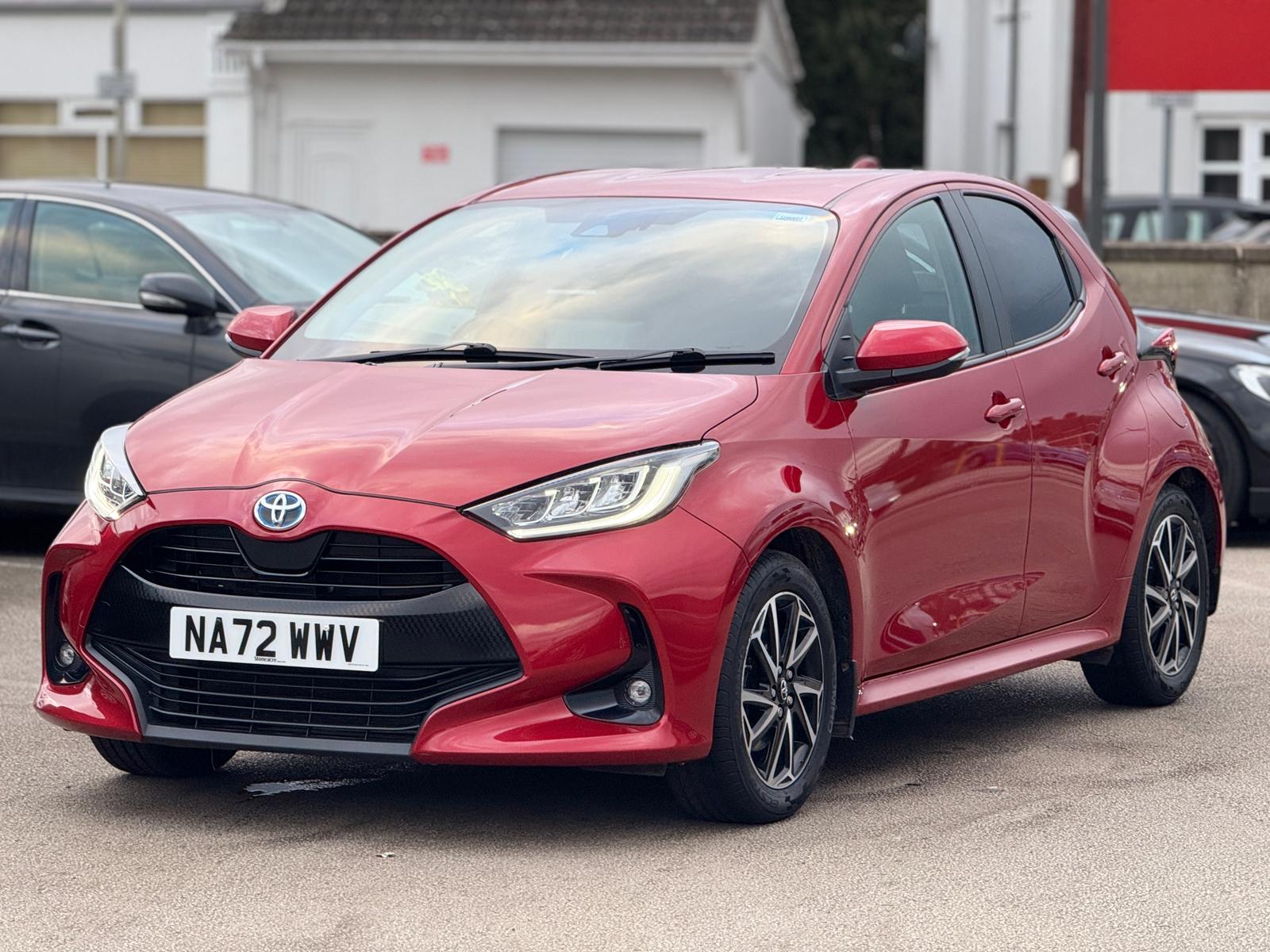 Toyota Yaris Design 2022 1.5 VVT-h Design Hatchback Automatic