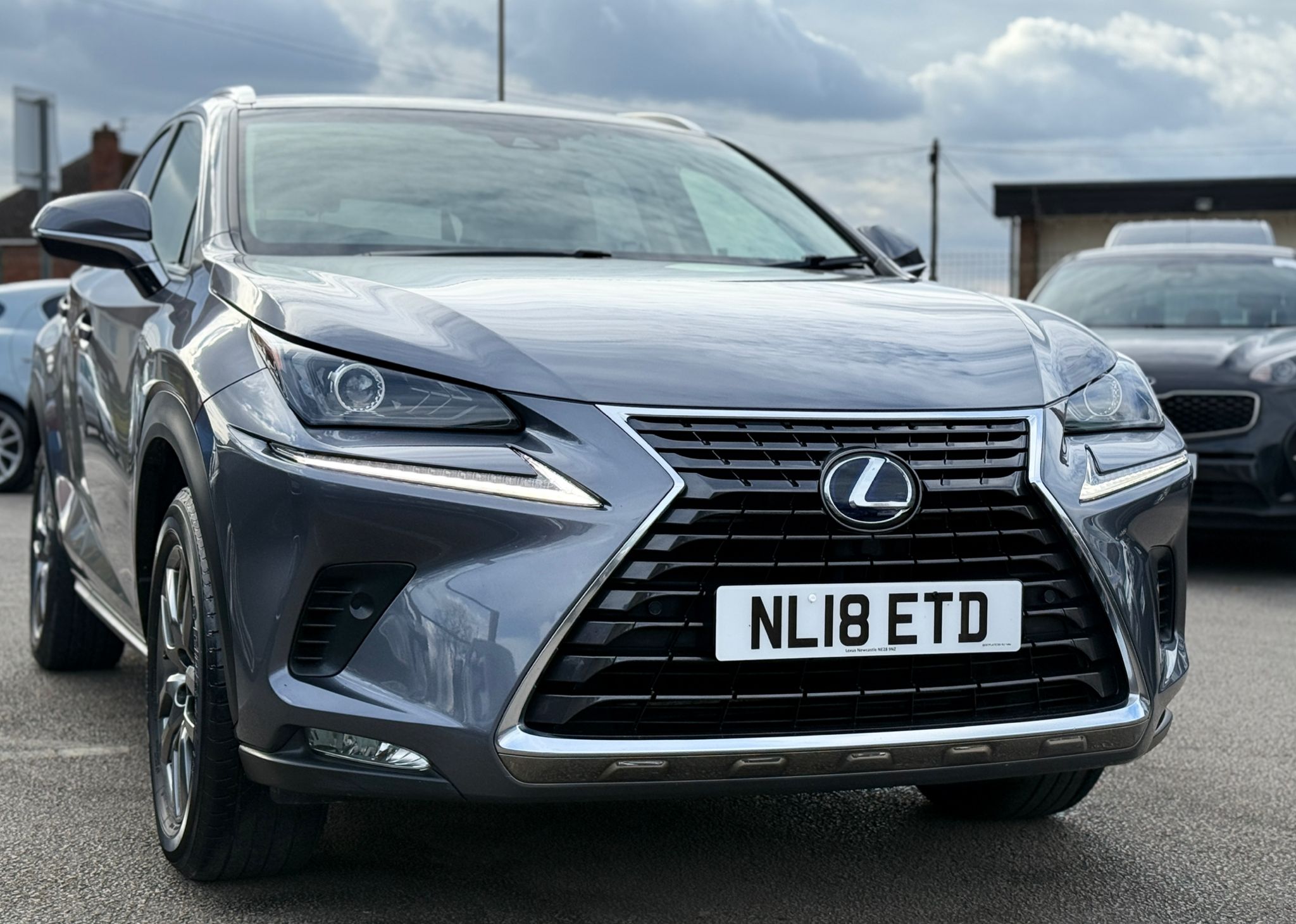 Lexus NX300H Luxury 2018 2.5 300h Luxury SUV 5dr Petrol Hybrid E-CVT 4WD Automatic