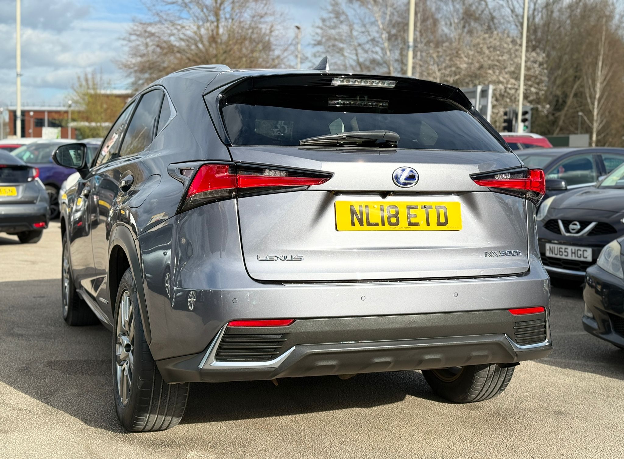 Lexus NX300H Luxury 2018 2.5 300h Luxury SUV 5dr Petrol Hybrid E-CVT 4WD Automatic