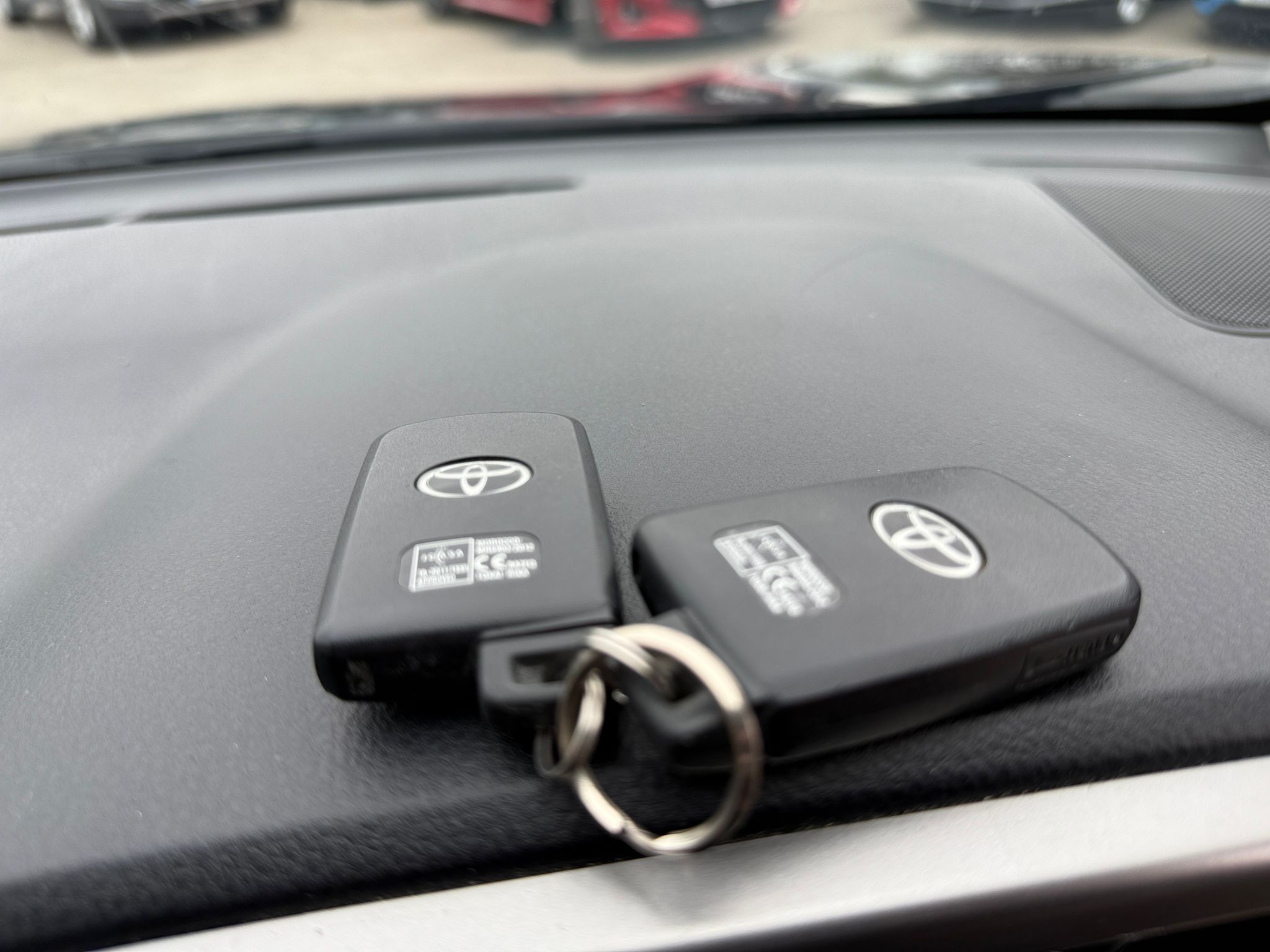 Toyota RAV4 Excel 2016 2.5 VVT-h Excel SUV 5dr Petrol Hybrid CVT 4WD Automatic